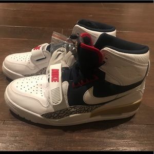 Mike Air Jordan Legacy 312